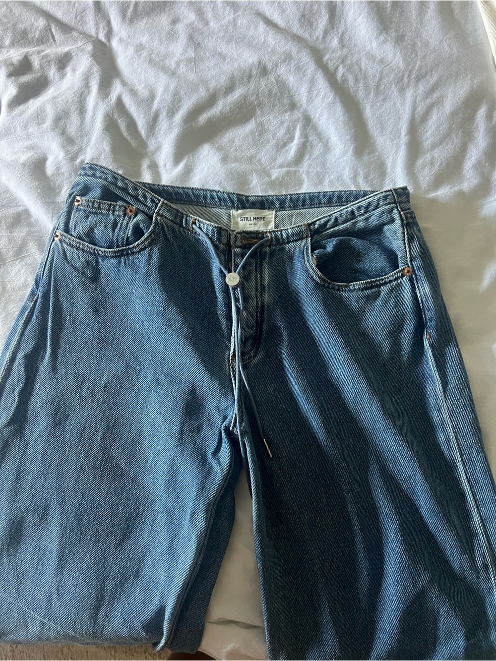 Still here cool jean in color classic blue